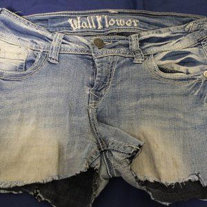 Wallflower Jean Shorts